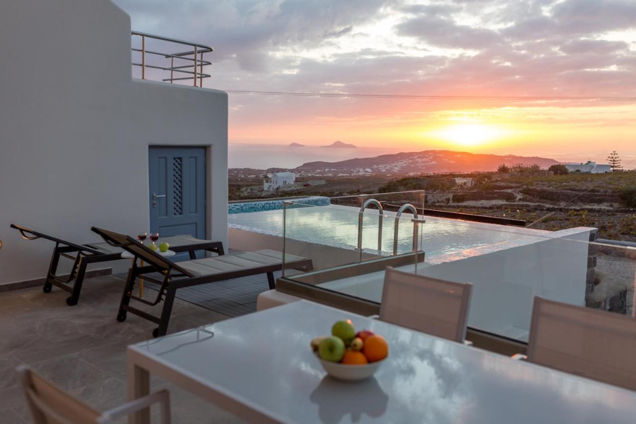 Luxe Maroussi Villas Pýrgos エクステリア 写真