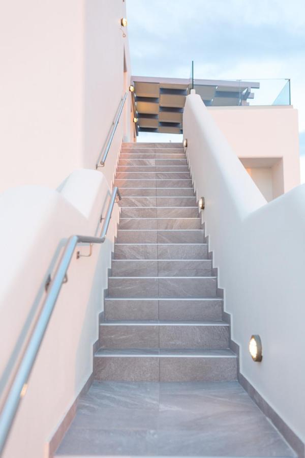 Luxe Maroussi Villas Pýrgos エクステリア 写真